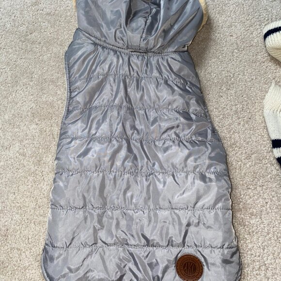 3 Doggy Sweaters Small Dog one AKC , one Gold medal , and one Hotel Doggy - Picture 2 of 5